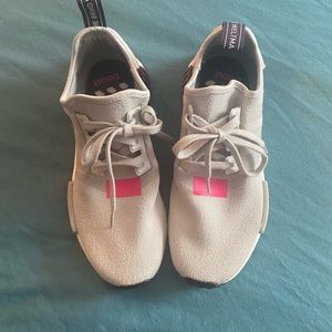 Women’s adidas size 9.5